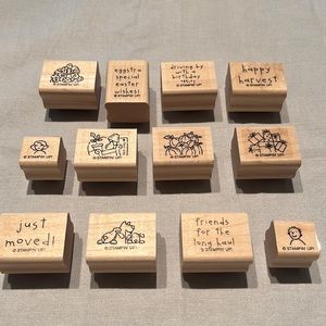 Stampin' UP stamp set “loads of love accessories”.